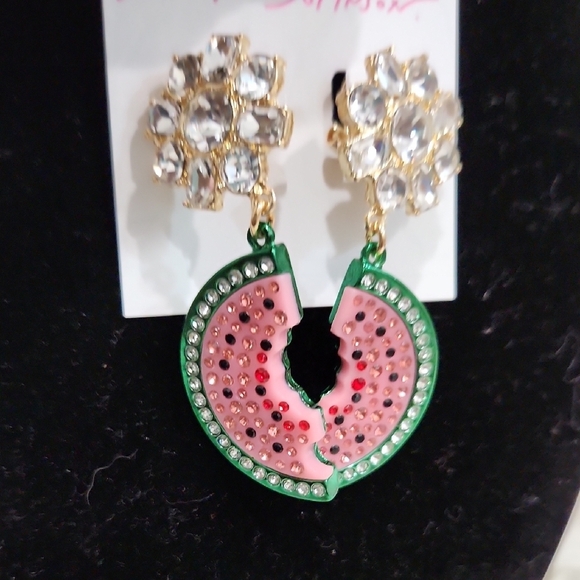 🍉🔹️Betsey Johnson🔹️ Backyard Rhinestone Watermelon Earrings Necklace Set - Picture 14 of 15